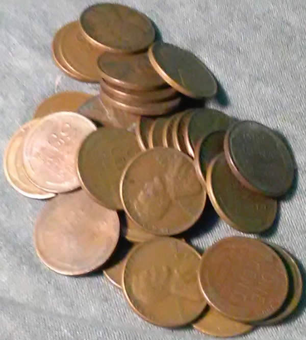 One-Foreign-Cent,-25-Canadian-Cents,-And-34-Wheat-Cents-Found-CRH